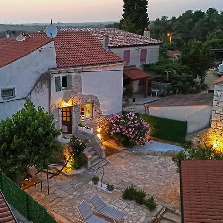 Дом отдыха House Vento Пореч